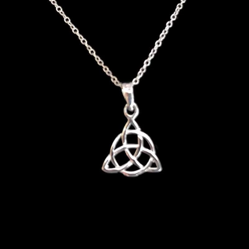 Celtic Triquetra Necklace 3 Celtic Triquetra Necklace
