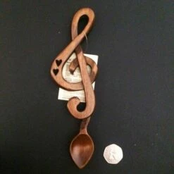 Welsh Love Spoon With Musical Treble Clef Large