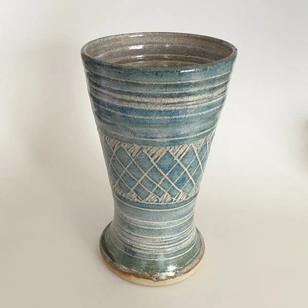 Large Vase (checked Pattern) 3 Large Vase (checked Pattern)