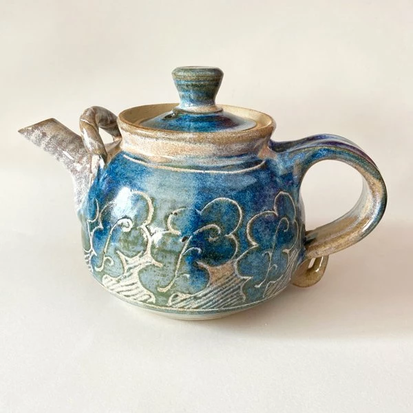 Stoneware Leaf Pattern Teapot 3 Stoneware Leaf Pattern Teapot